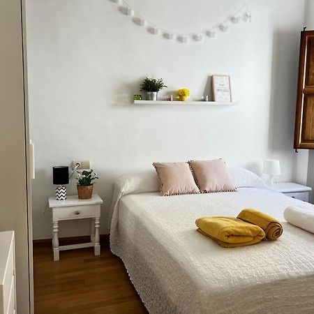 Apartamento Muy Centrico En Granada Exterior photo