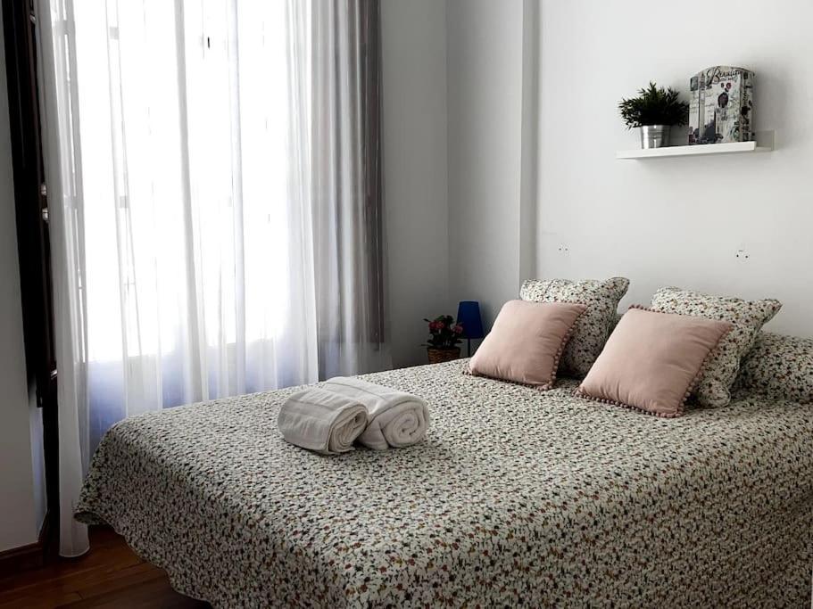 Apartamento Muy Centrico En Granada Exterior photo